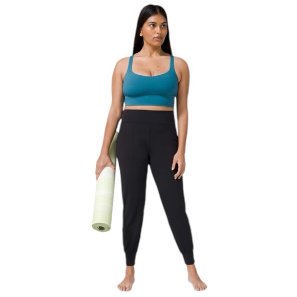 LULULEMON Align Black 28” Joggers Size 4 - Picture 14 of 14